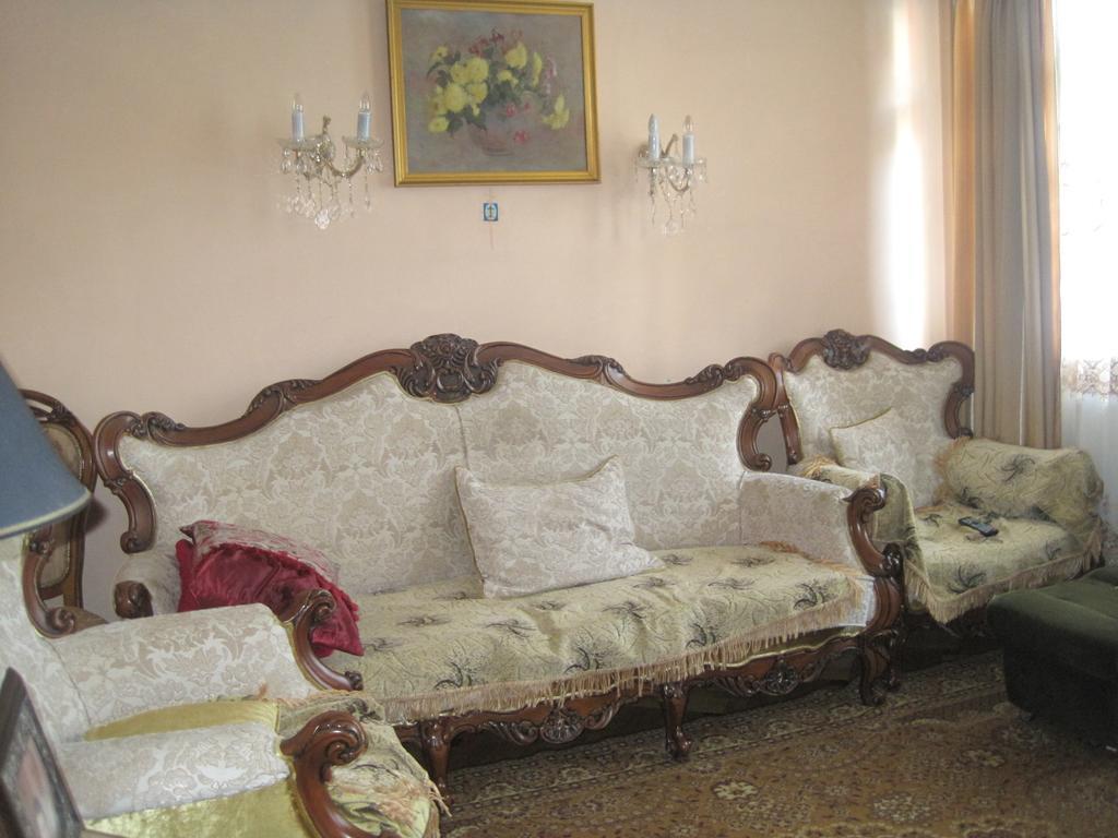 Metaxa Guesthouse Batumi Exterior photo